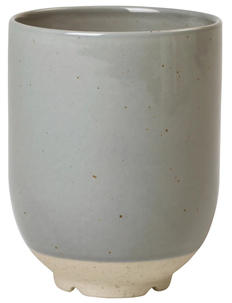 Broste Copenhagen Eli Soft Blue Becher ohne Henkel 0,2 l